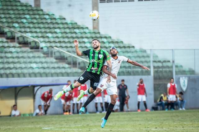 北控队宣布与廖三宁续约5年 与李玮颢续约3年